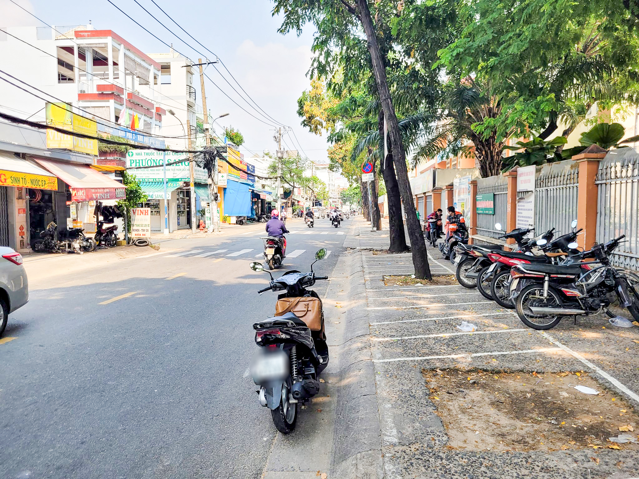 nhà bán mặt tiền quận tân phú